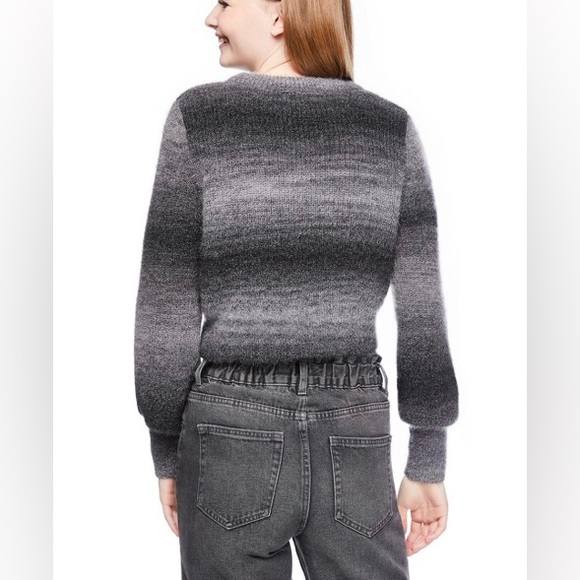 No Boundaries Women's Ombre Sweater Medium - Picture 3 of 10